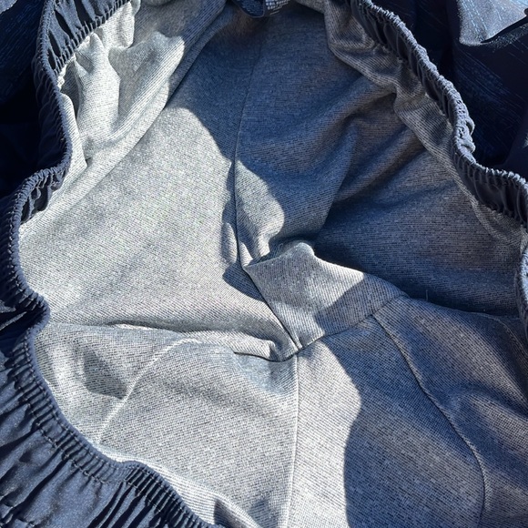 Vuori shorts - Picture 5 of 8